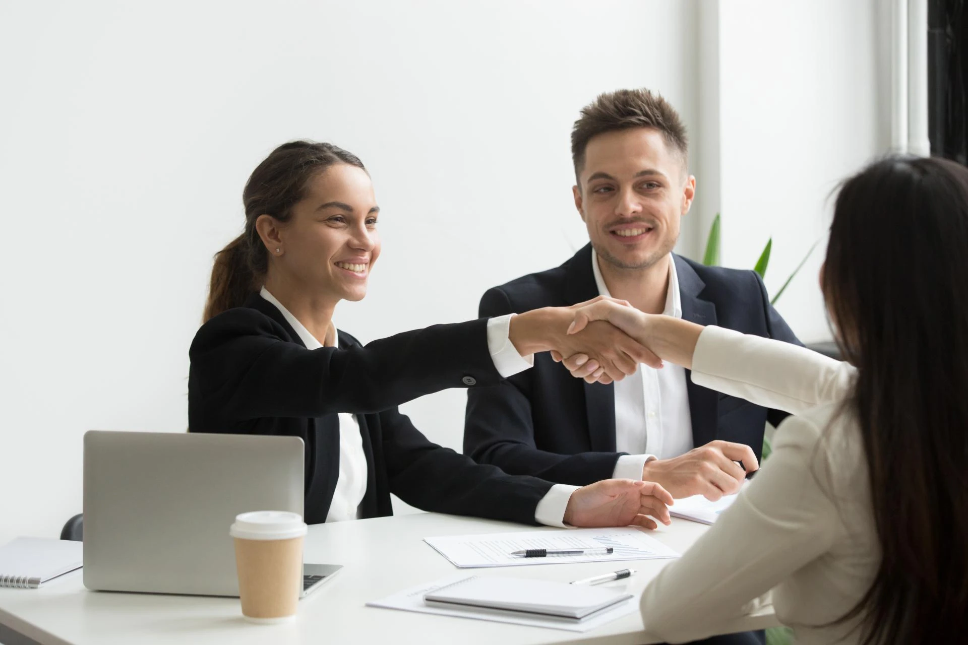 Africa Job Consultants in India vs. DIY Job Search: Which One Works Best?