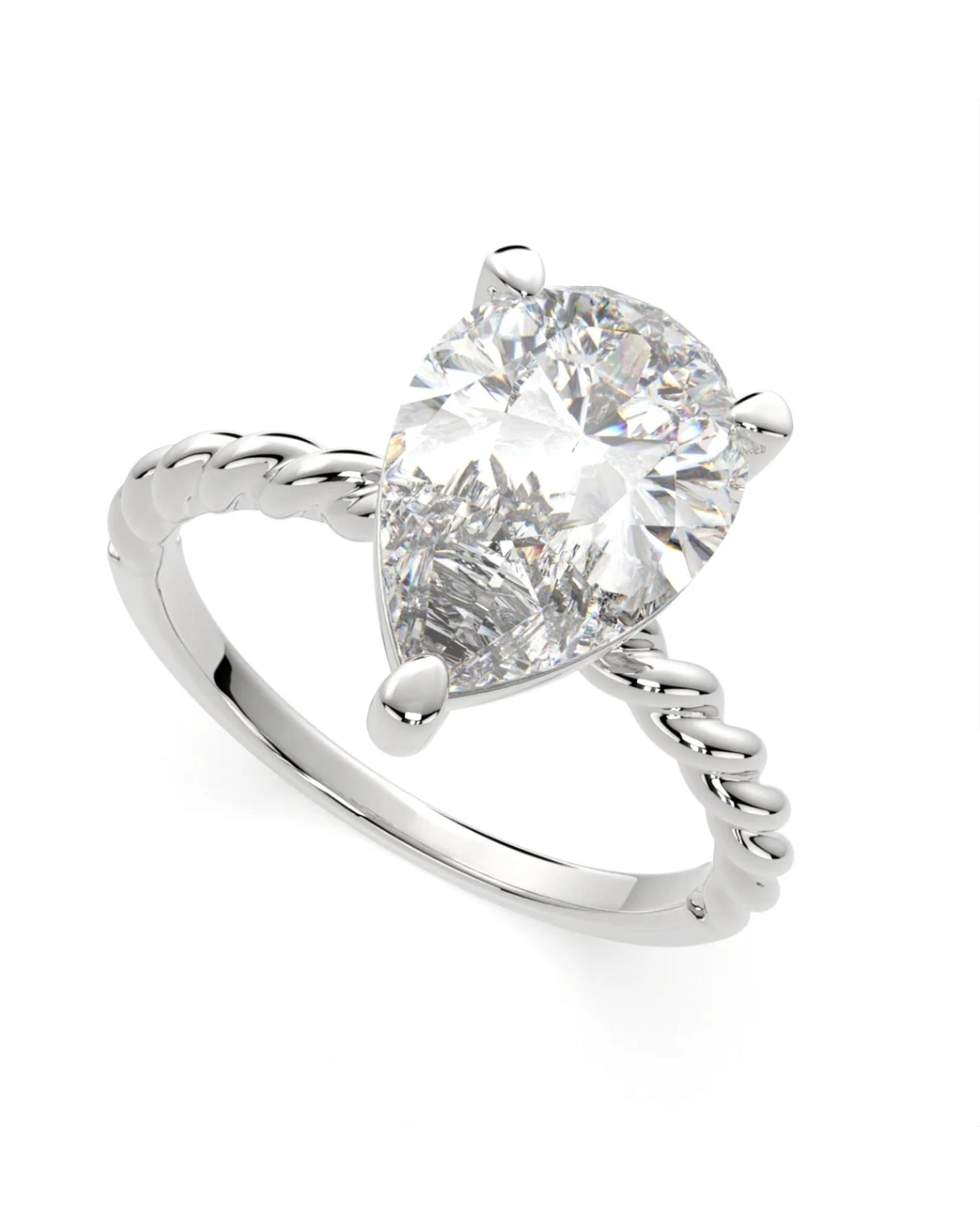 Why Choose Custom Lab-Grown Engagement Rings for Your Unique Proposal