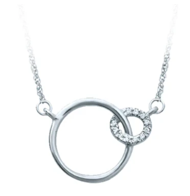 Why a Diamond Pendant Necklace for Women Is an Essential Accessory