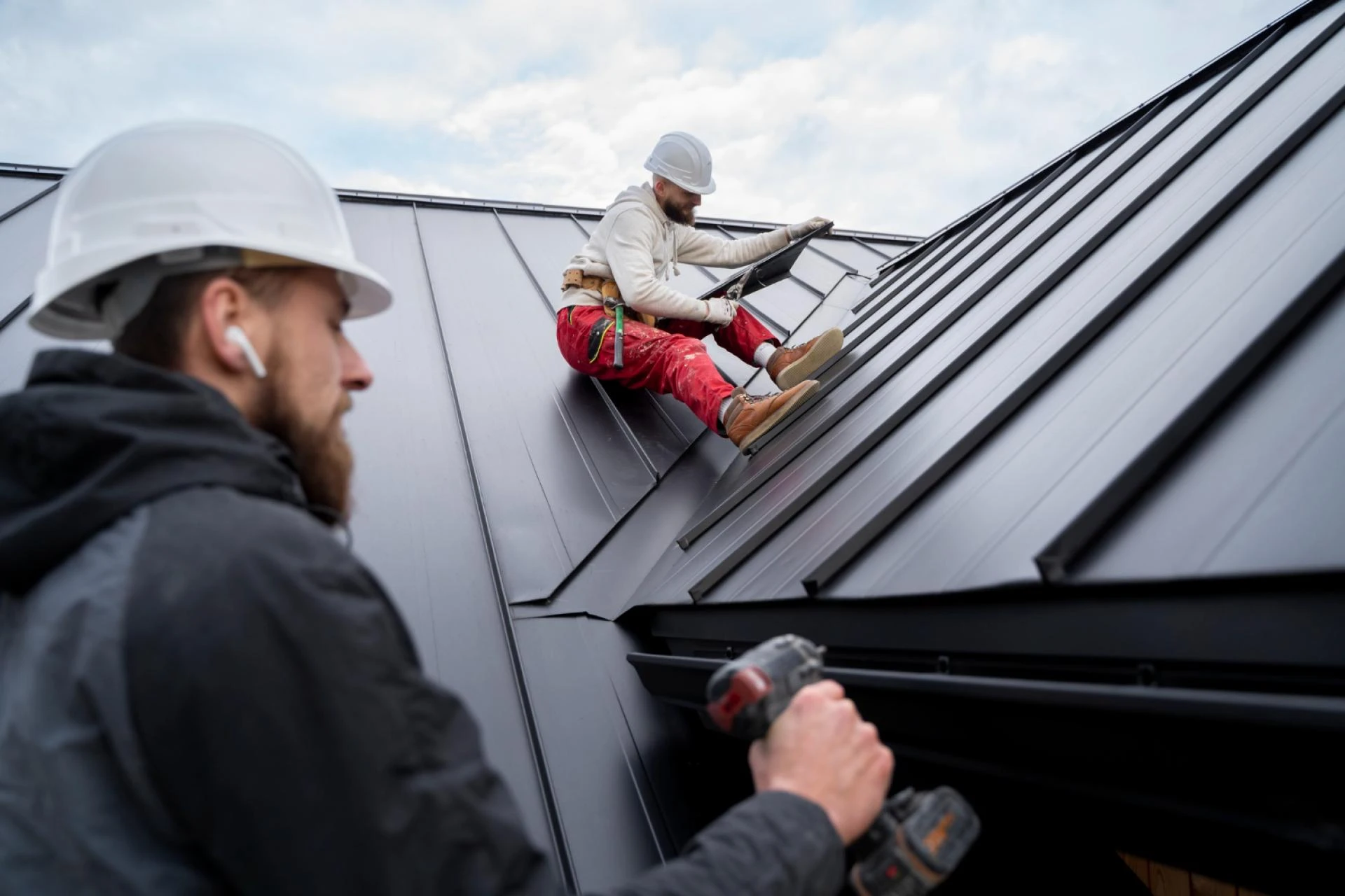 My How a Professional Roofing Contractor in Yonkers, NY Can Keep You Out of Trouble?