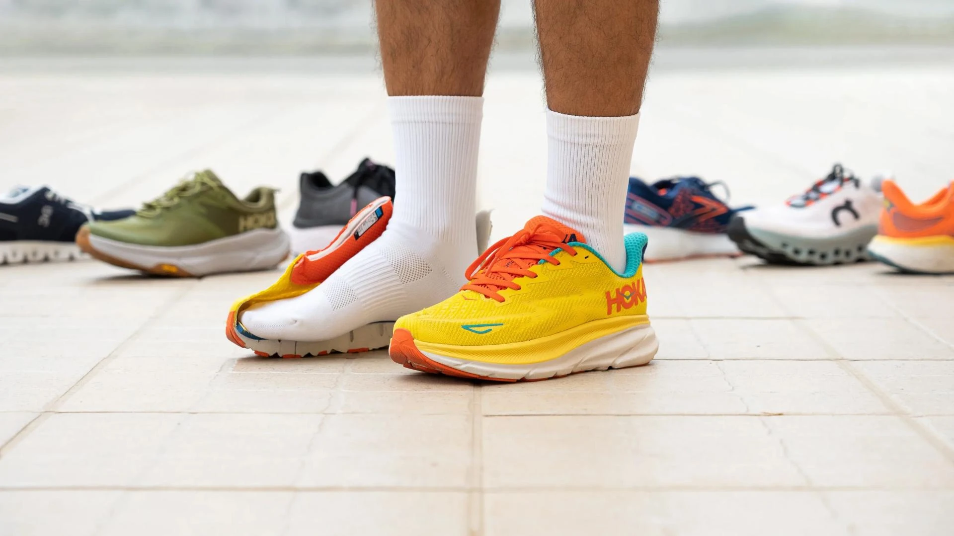 How to Choose the Right Sneakers for Men Based on Foot Type