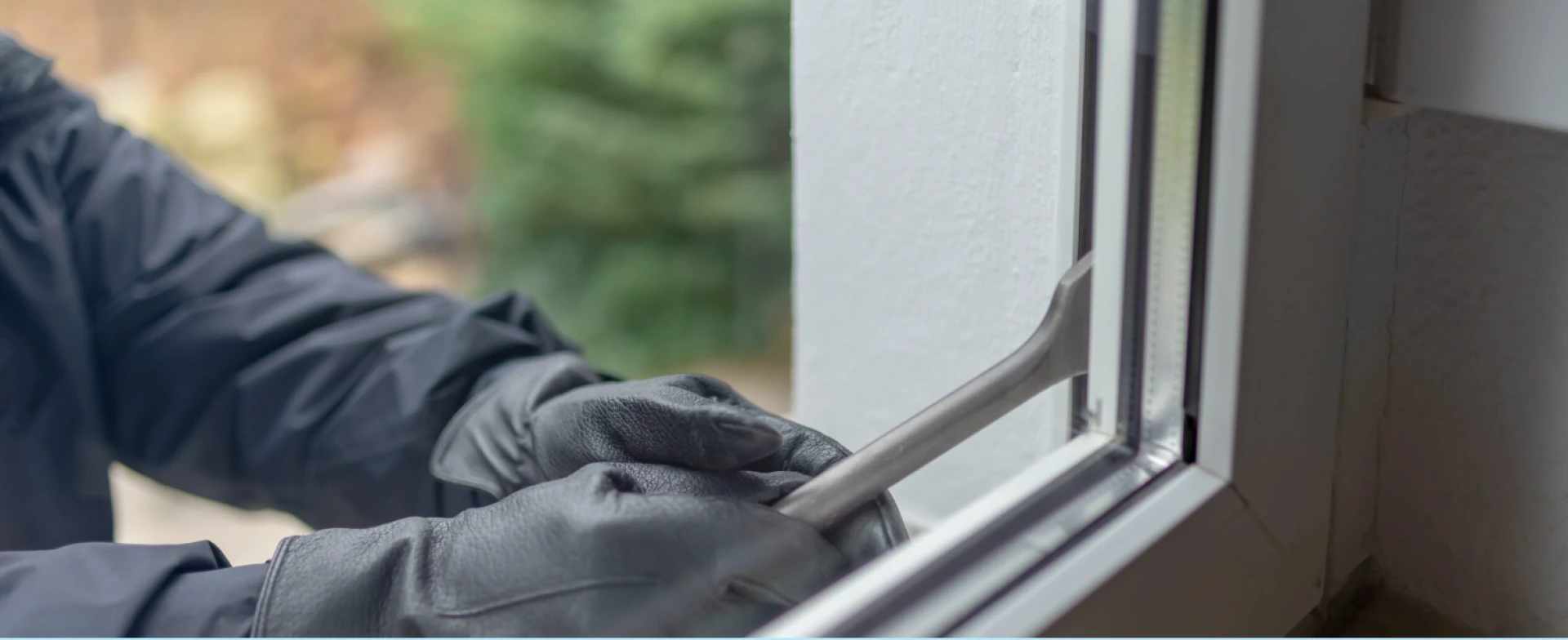 How Reinforced Aluminium Windows Enhance Safety in Urban Homes