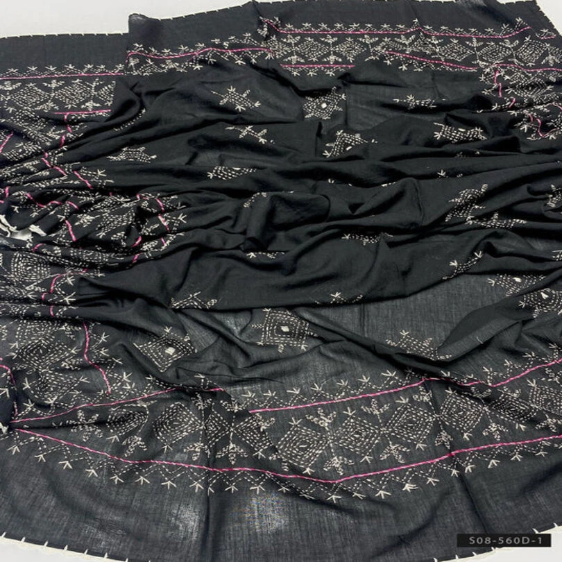 Traditional Grace with an Elegant Afghani Lawn Chaddar