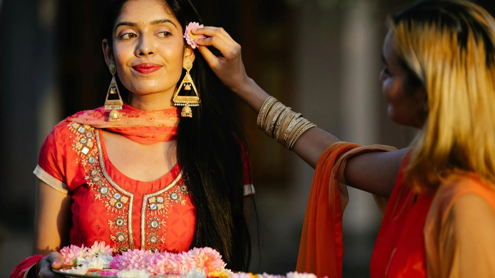 Some Traditional Indian Outfits Every Woman Should Own?