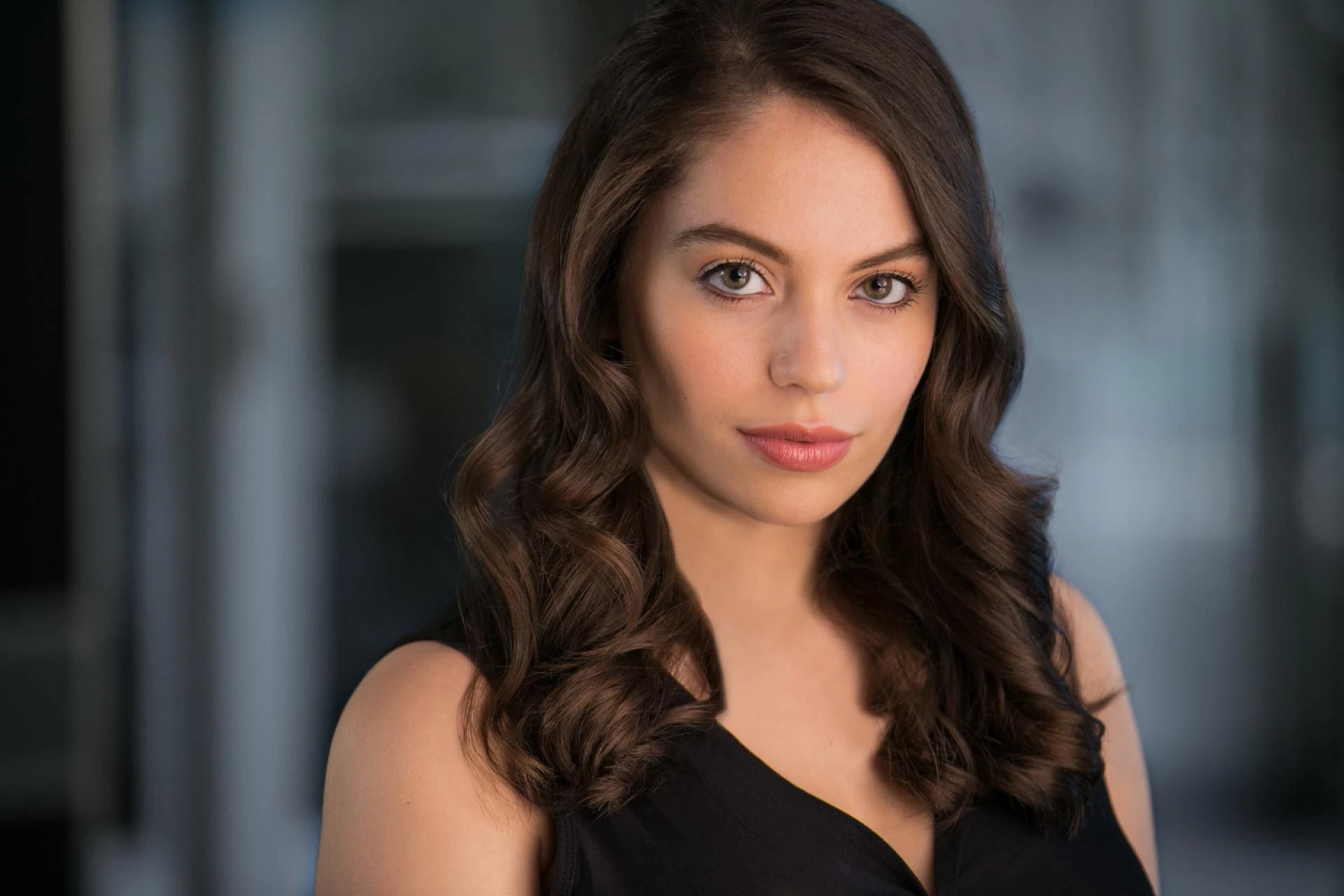 Professional Business Pictures That Elevate Your Brand Capturely