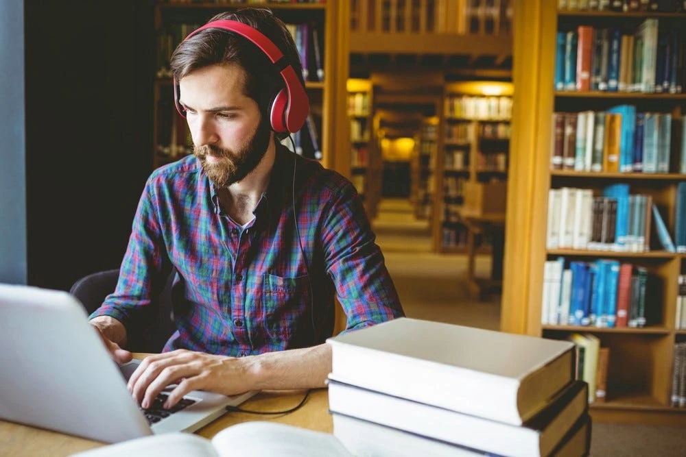 MOOC Platforms Demystified: 7 Top Learning Management Systems to Transform Your Online Education