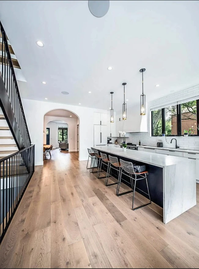 Discover the Best Hardwood Flooring Services Near Mundelein