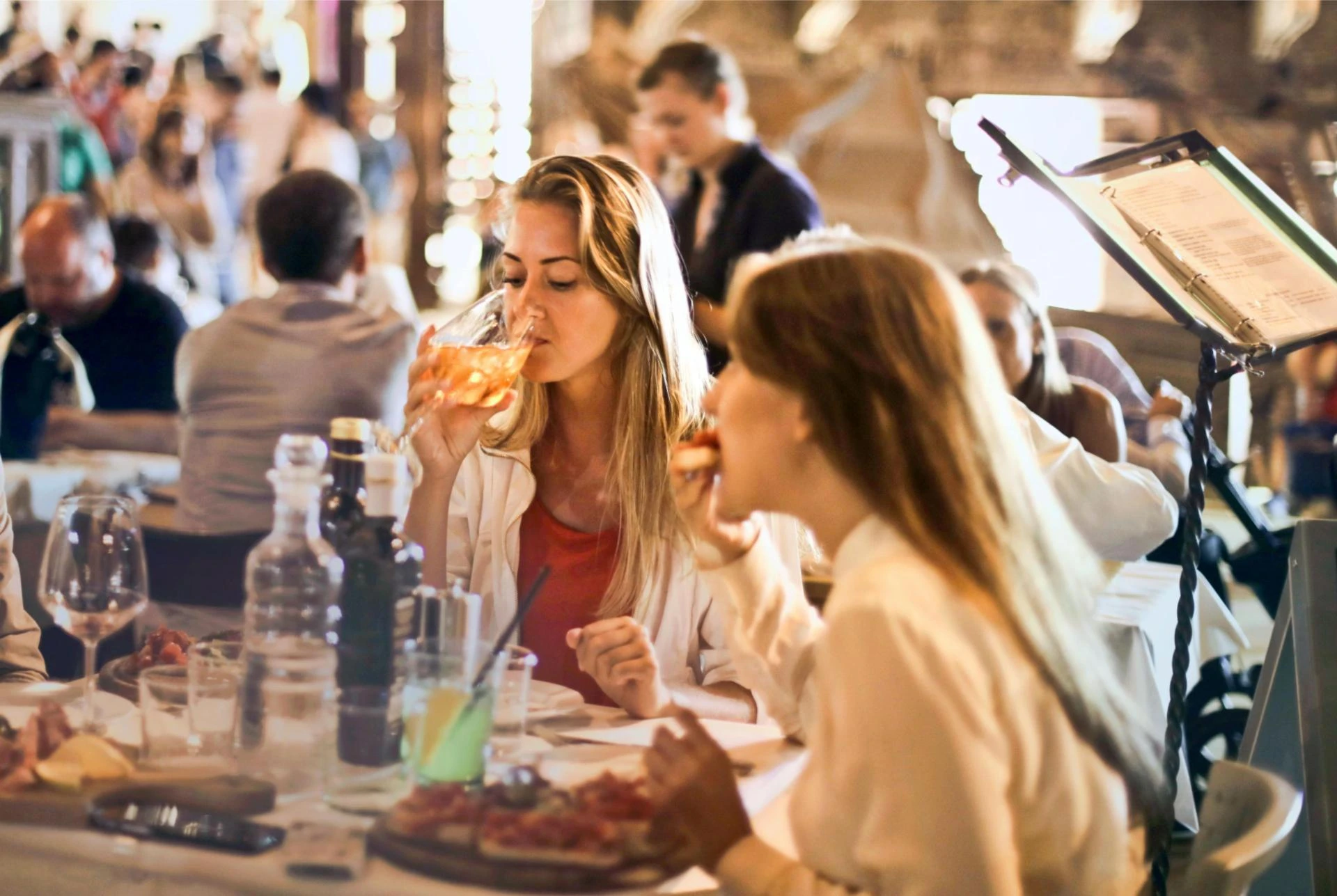 Discover the Best Restaurants in Surfers Paradise: A Local’s Guide to Good Food and Good Vibes