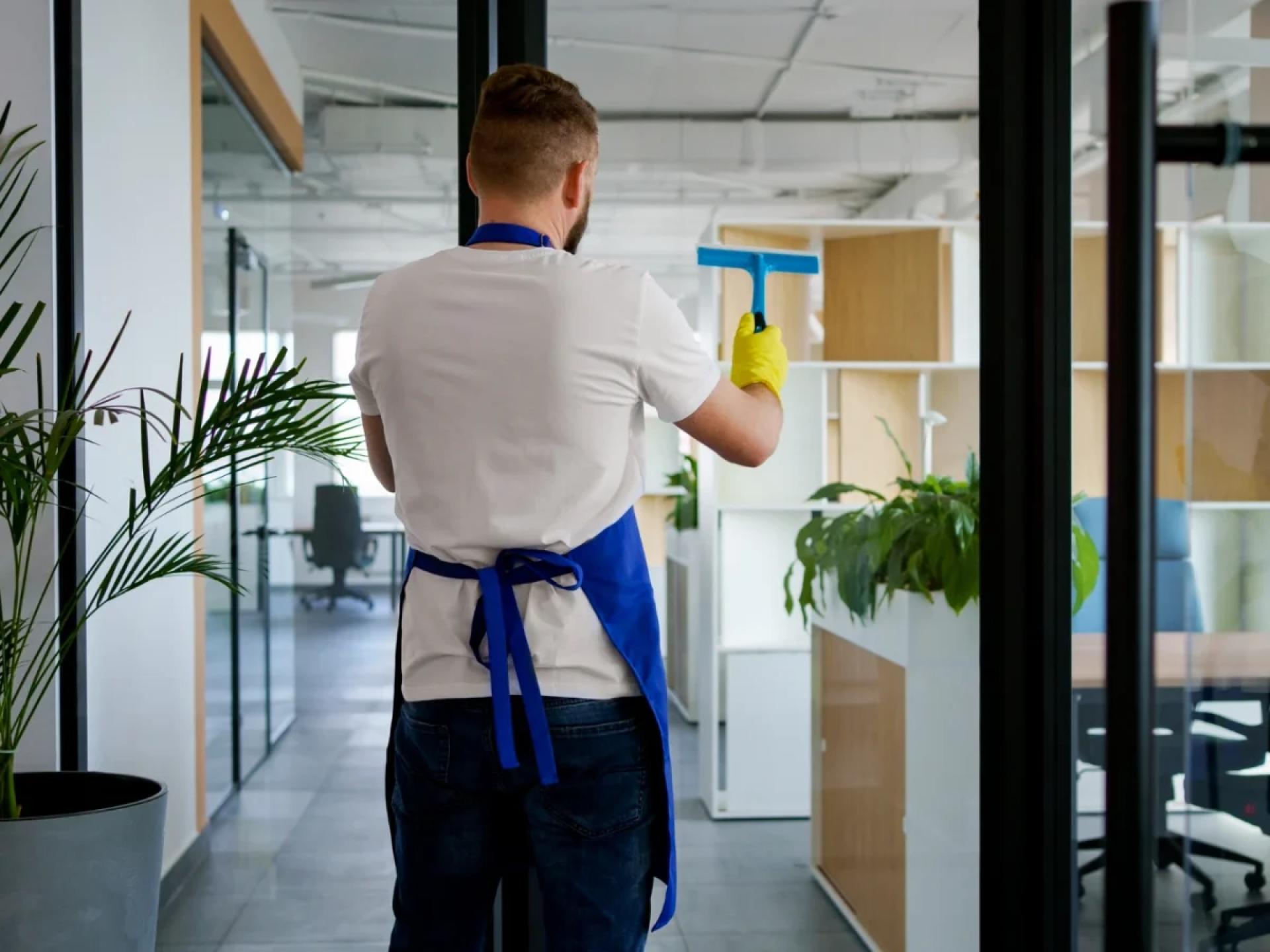 Professional Commercial Cleaning Solutions in Miami and Doral