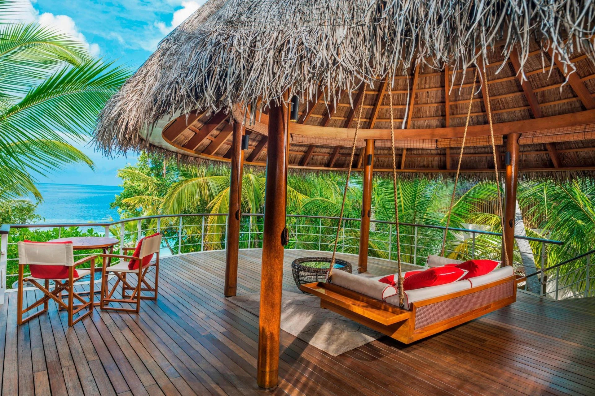 Sleeping with the sea - The Maldives Like You've Never Dreamed