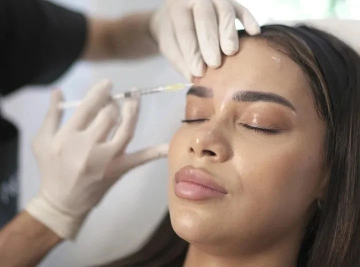 How the Best Doctors in Dubai Ensure Safe Botox Injections for Long-Lasting Results