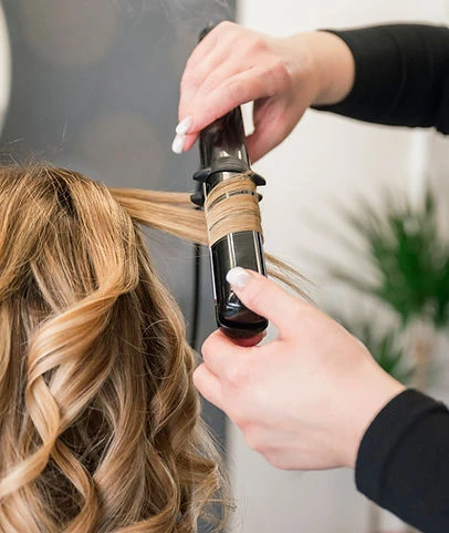 Transform Your Look: Combining Hand-Tied Hair Extensions with Full Foil Highlights for Stunning Dimension