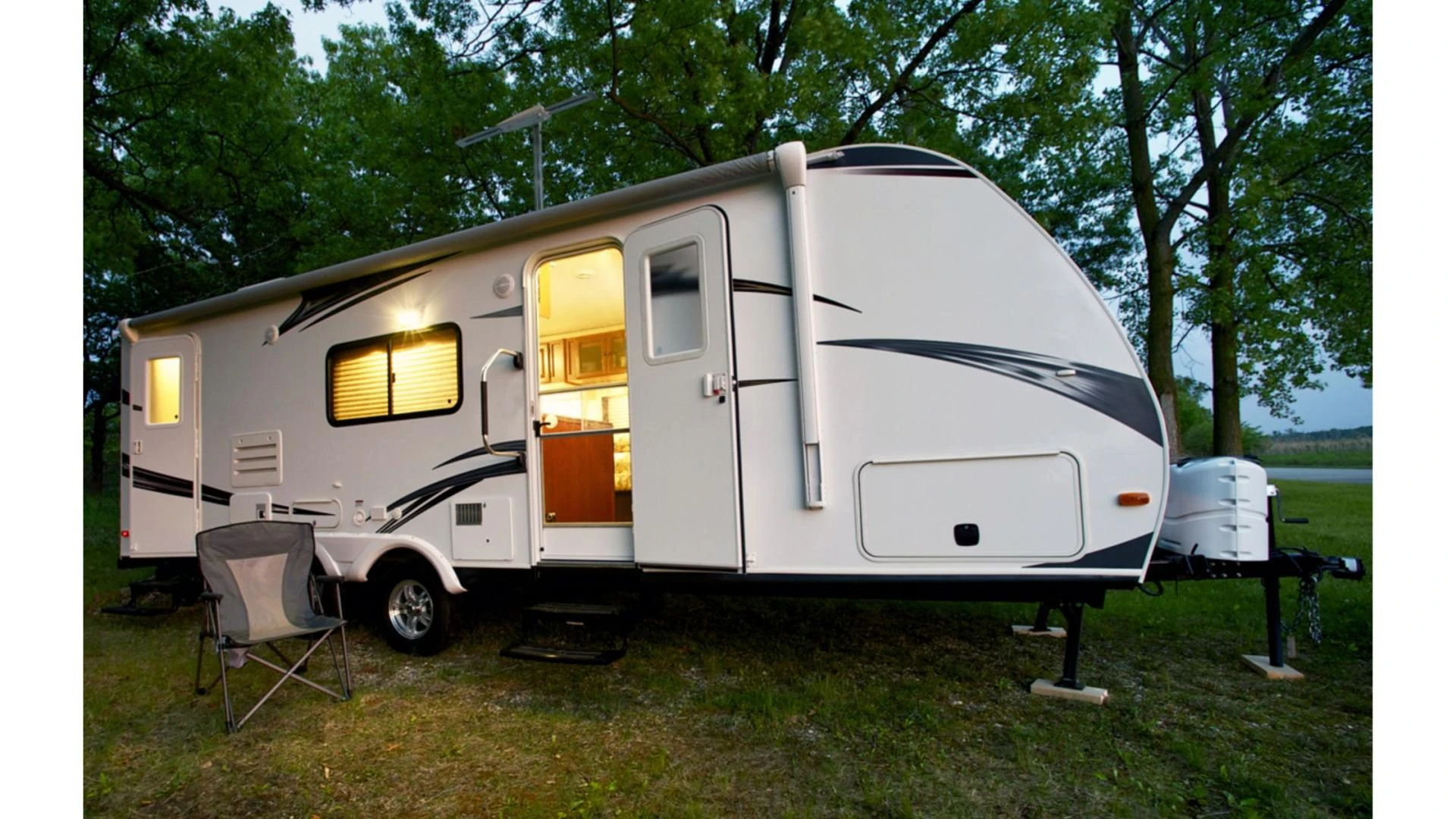 Your Step-by-Step Guide to Inspecting a Used RV Trailer