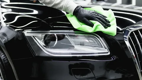 How Can Car Detailing in Dubai Enhance Your Vehicle’s Longevity?