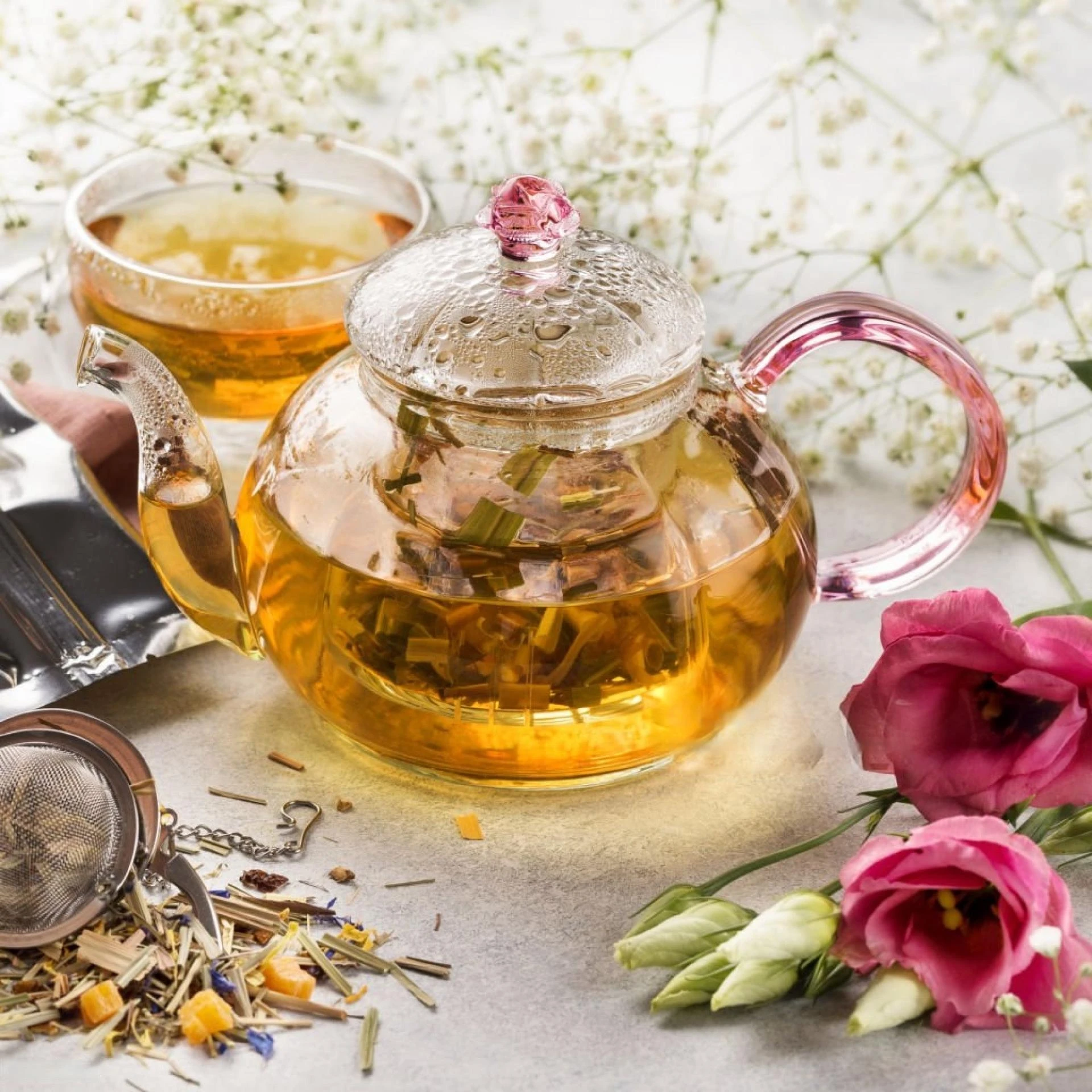Best 10 Natural Teas Relieving Menstrual Pain Fast - HolyIndia 