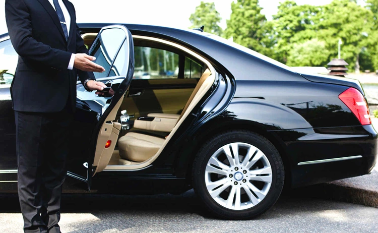 Best Photo Spots in Chicago From the Comfort of a Limo