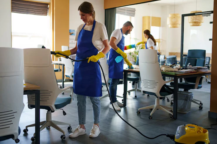 Boost Morale & Impress Clients: Top Office Cleaning Tips for Albuquerque Workplaces