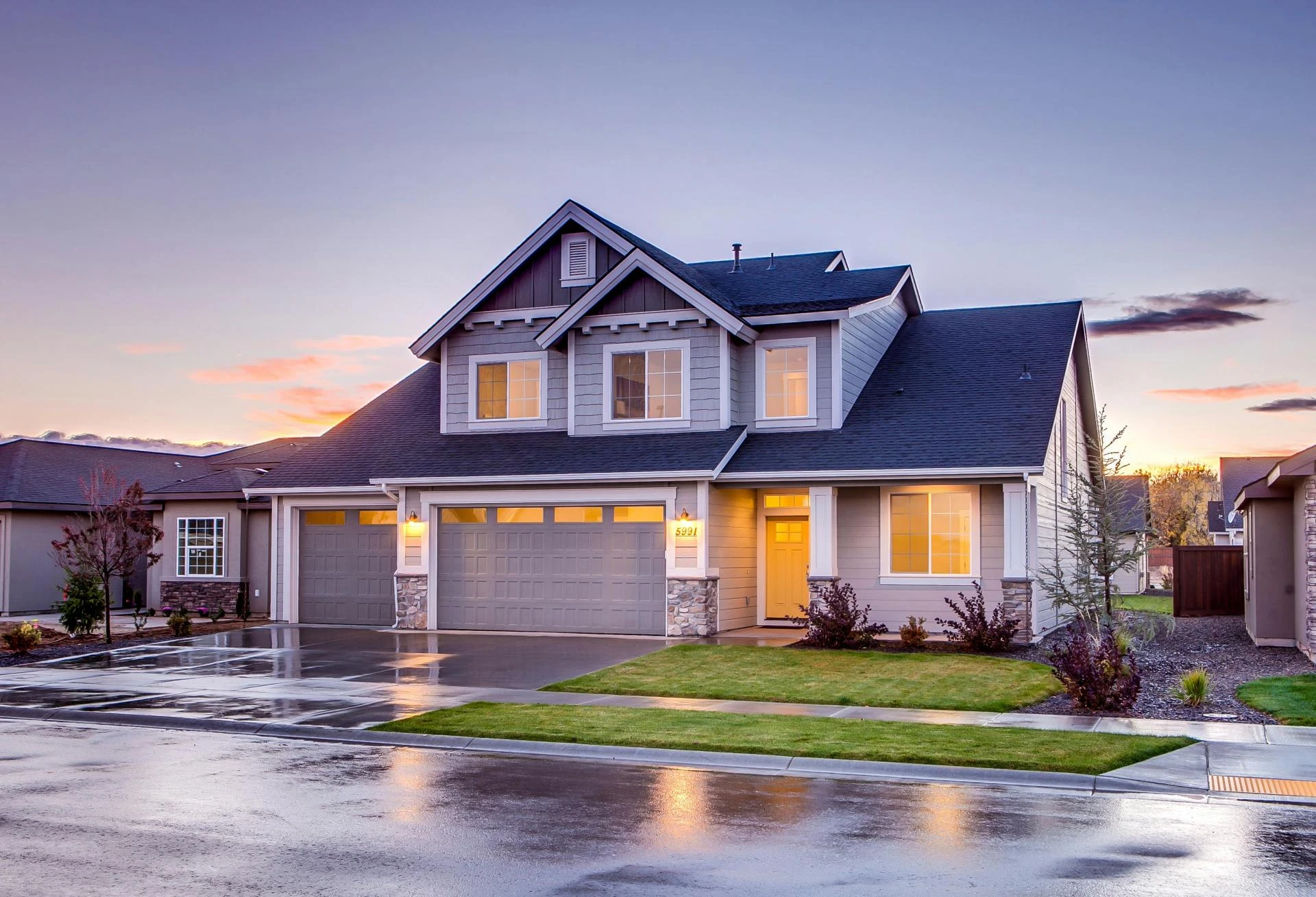 Difference You Can See in Your Mental Health After Hiring Home Watch Services