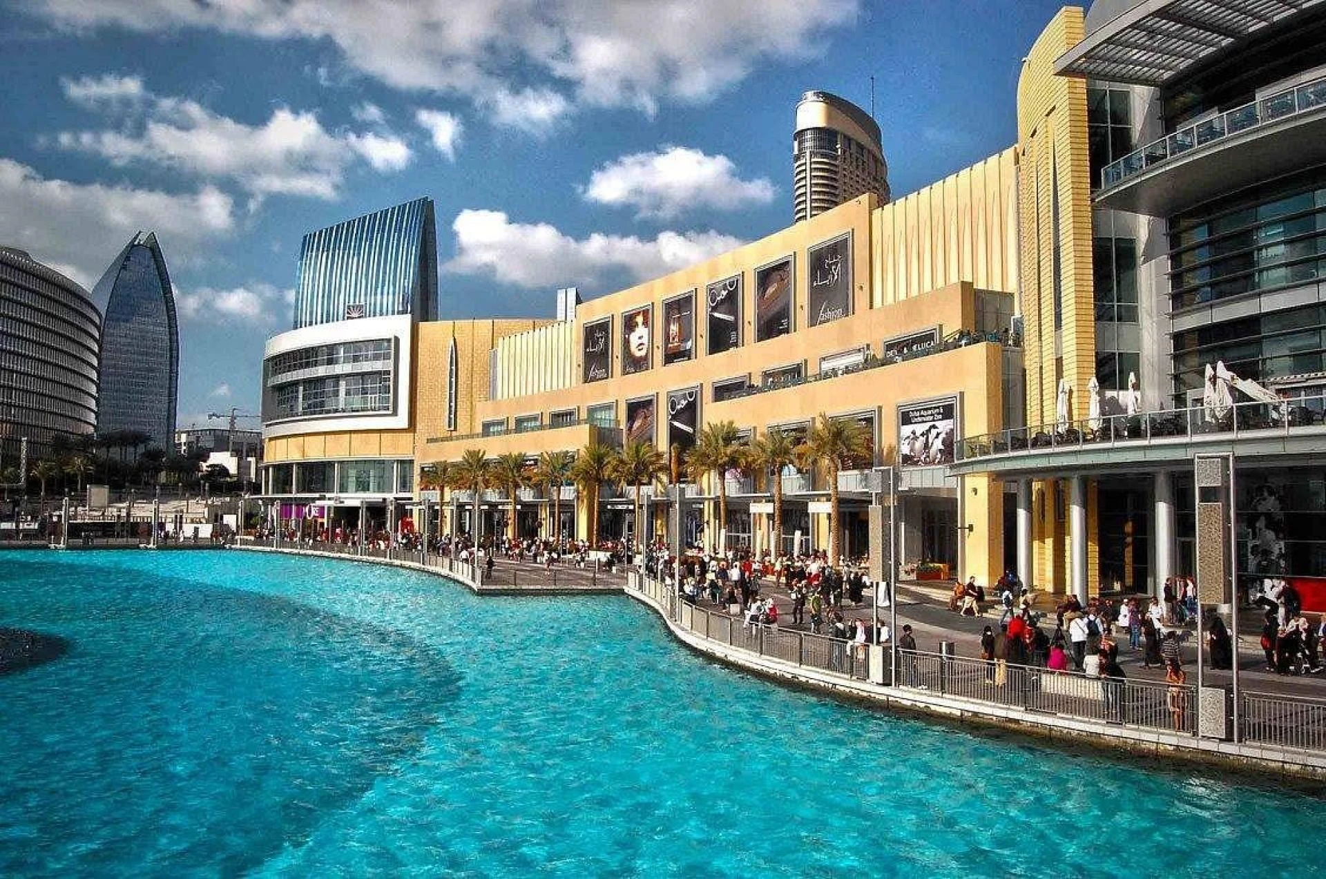 Welcome to Dubai Mall – The World’s Largest Shopping Destination