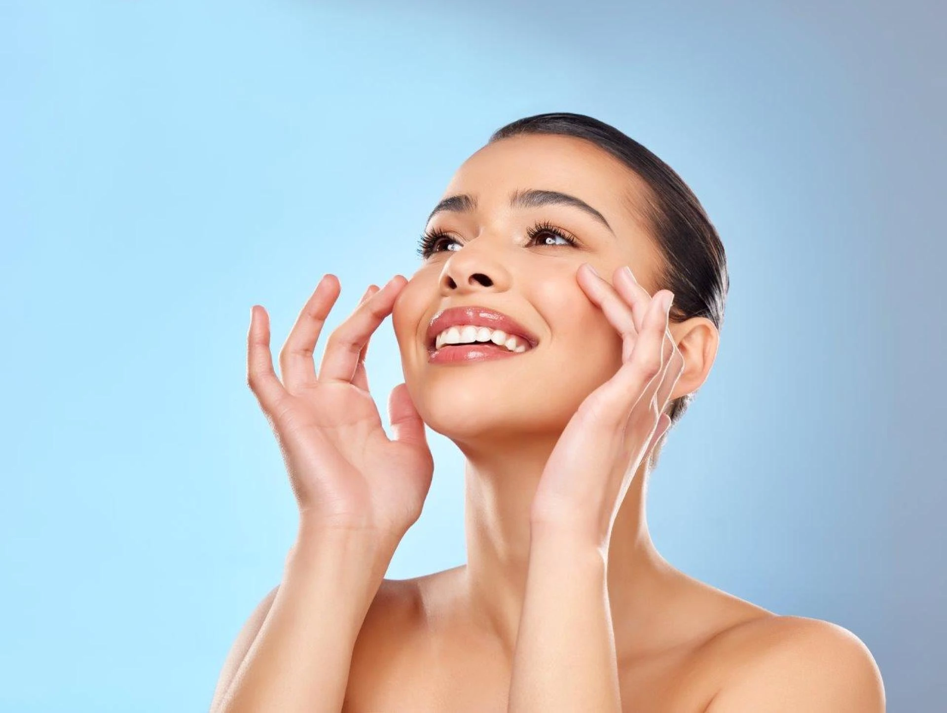 Unlock Your Potential: Why Beauty Academy Training in Dubai Is Worth It