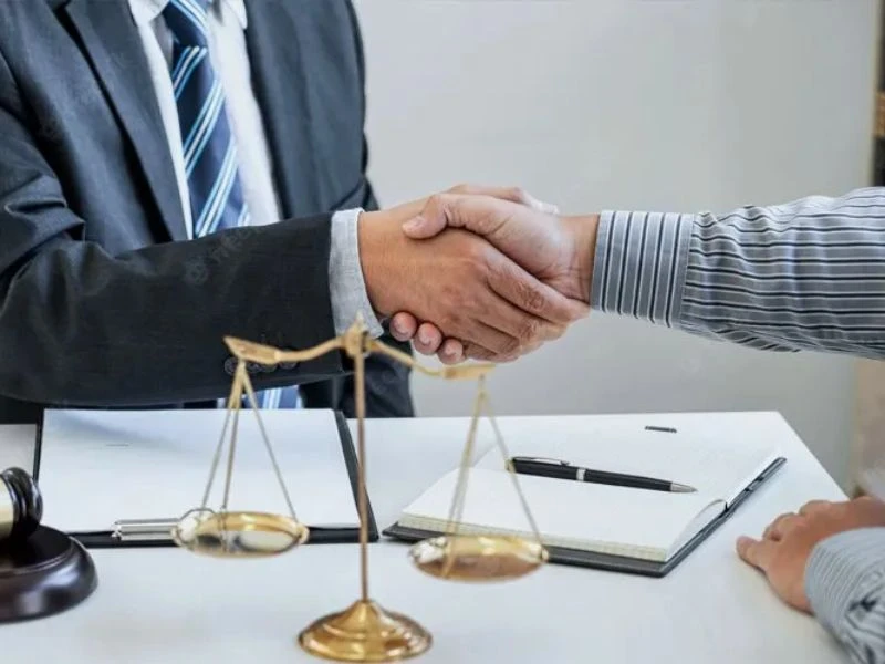 Richmond Truck Accident Lawyer: Get the Legal Support You Need After a Truck Collision