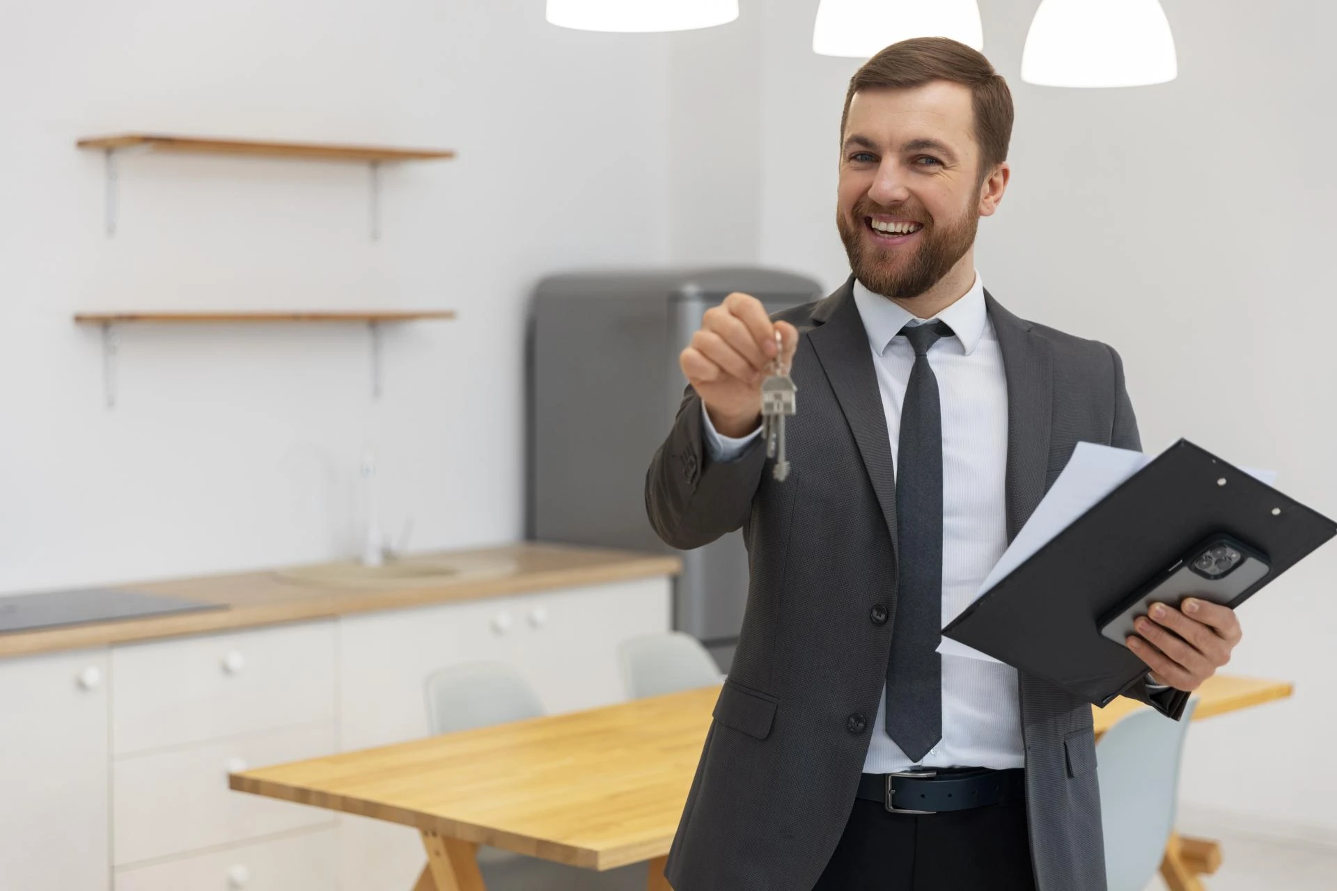 Start Your Real Estate Career in San Antonio with a Commission-First Brokerage