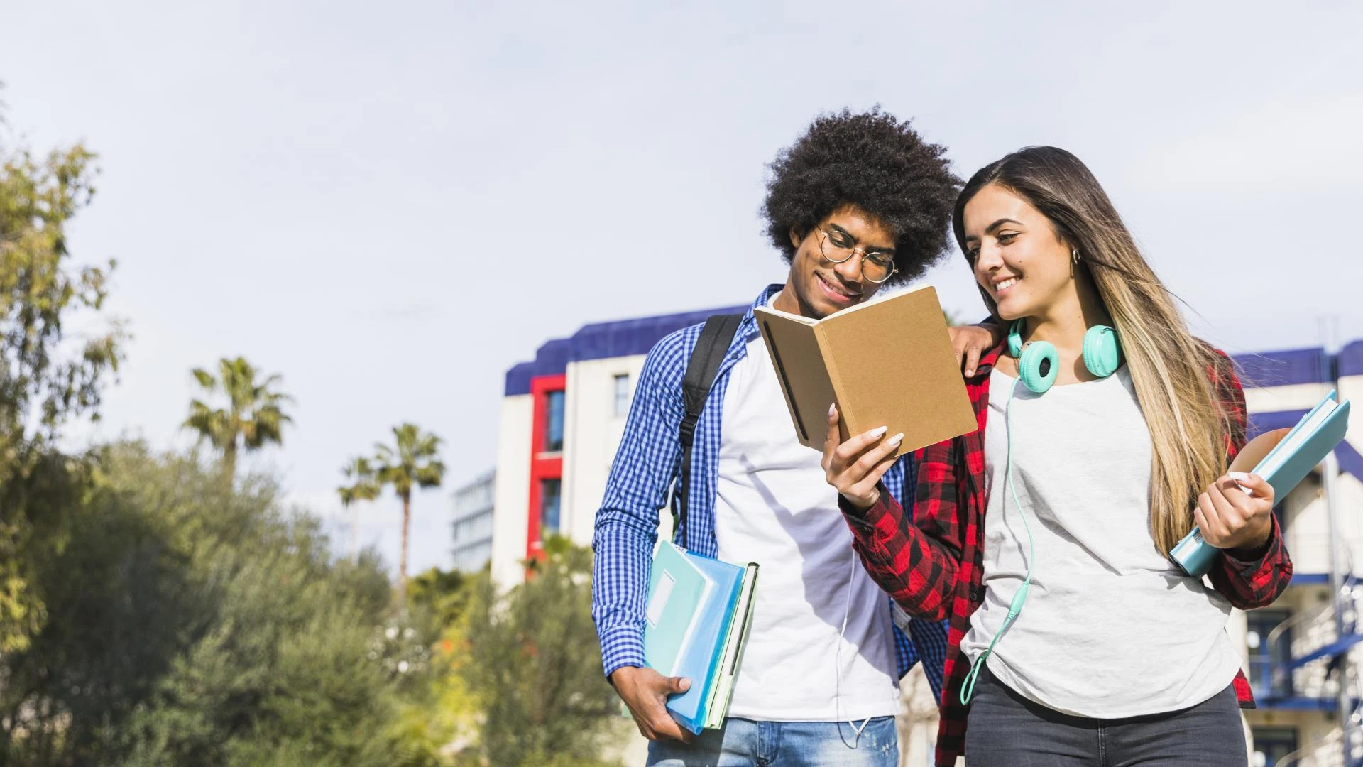 10 Points To Consider Before Selecting A Study Abroad University