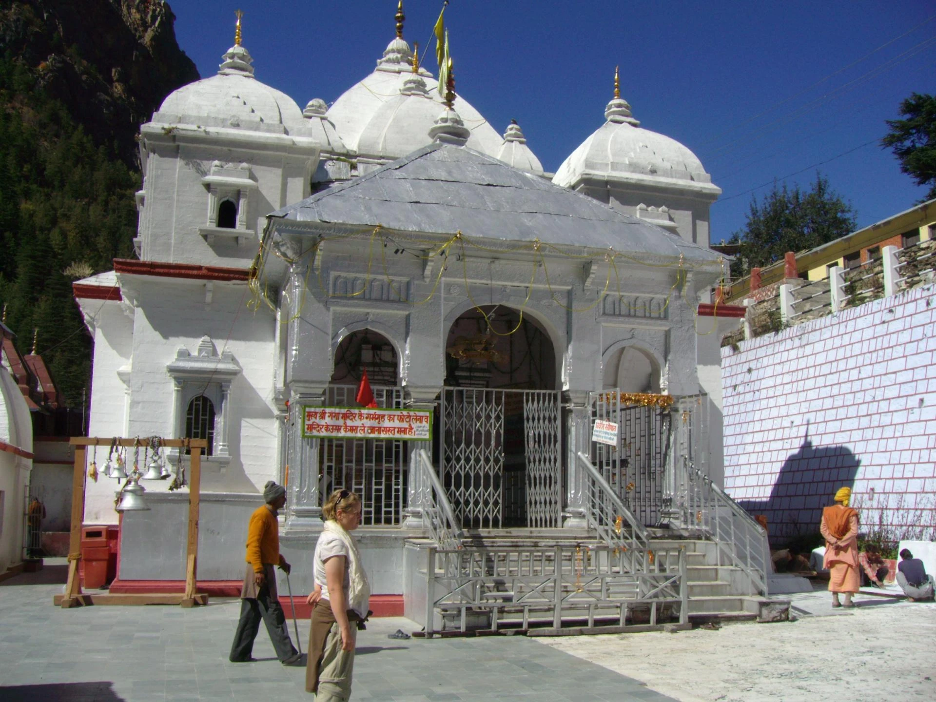 Best Way to Reach Gangotri from Delhi