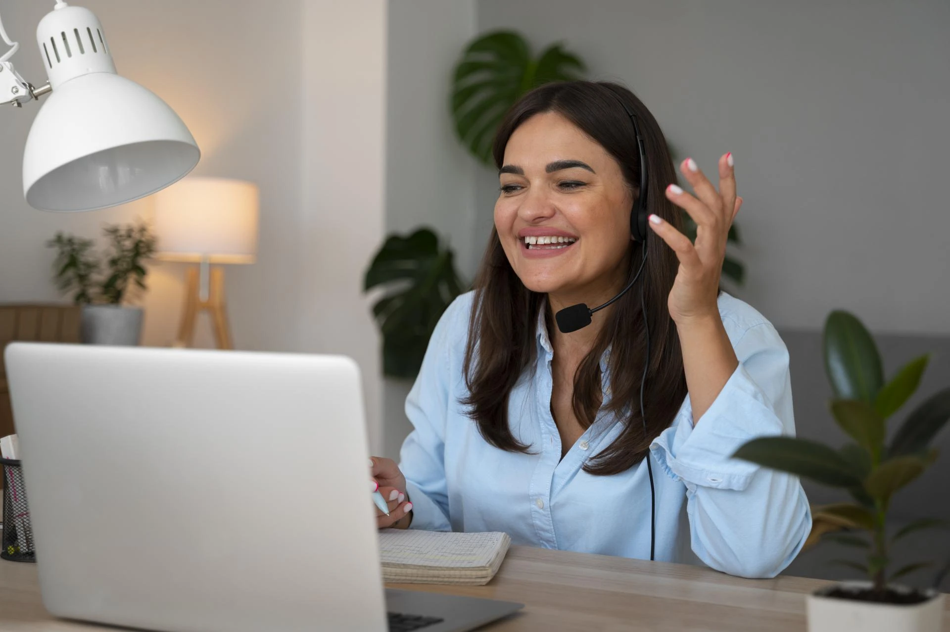 Healthcare Call Centers: The Real-Time Engine of Patient Engagement
