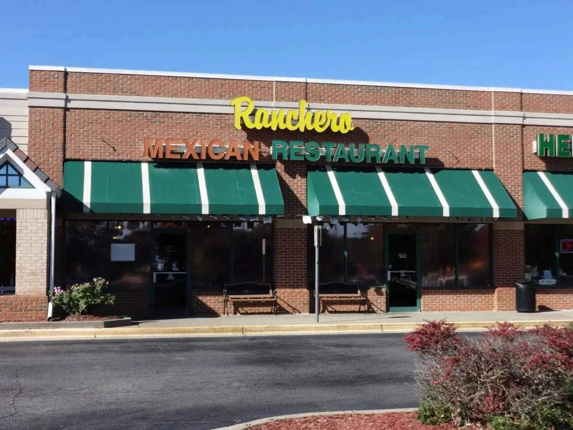Why Investing in Quality Building Signs Matters for Kernersville Businesses