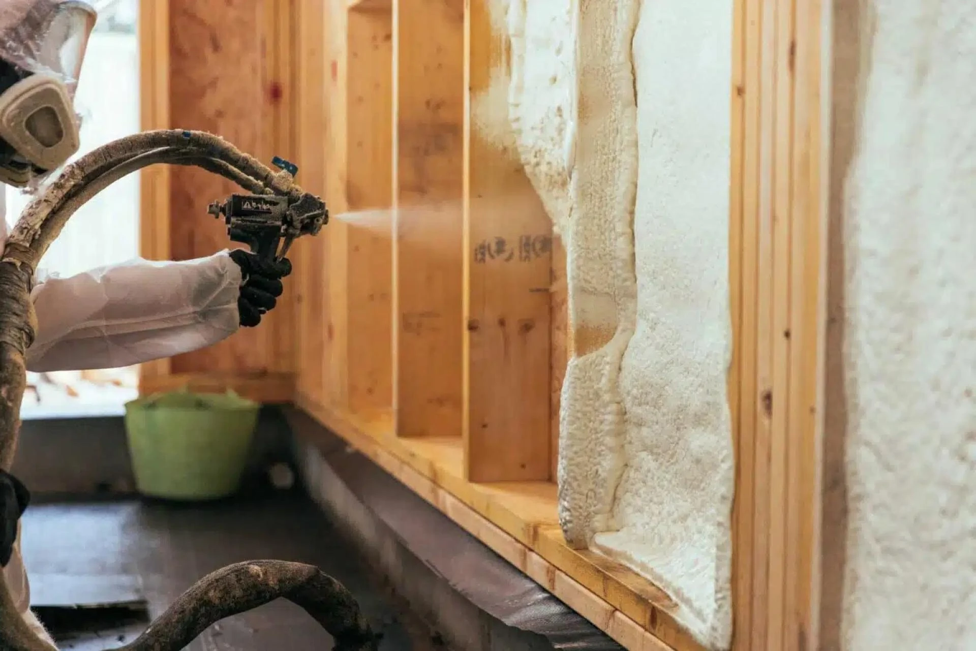 What to Expect from a Spray Foam Insulation Company in Newark, OH