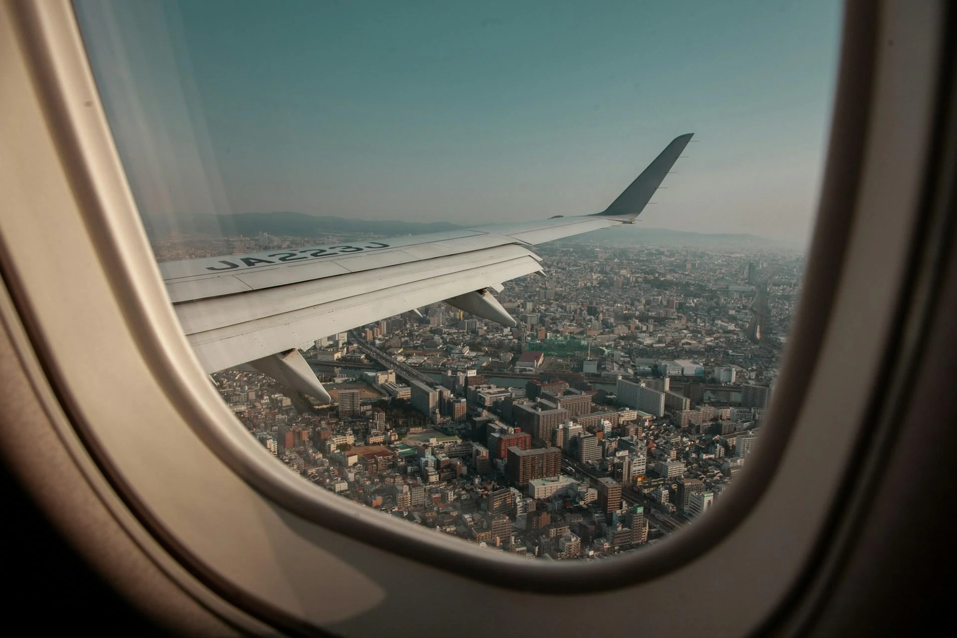 How to Get from London to Edinburgh: My First-Hand Guide to the Journey