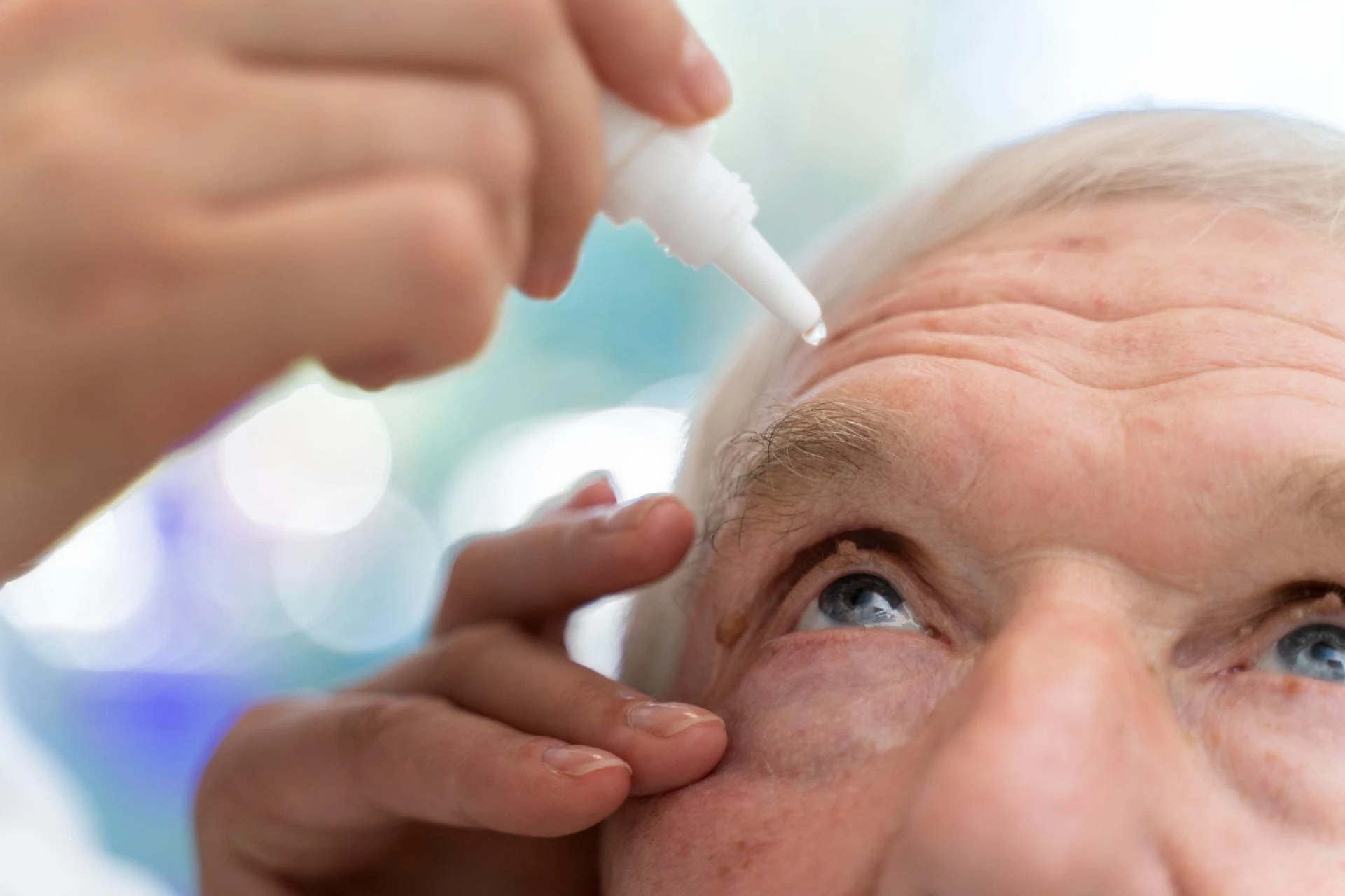 Ptosis in the Elderly: Addressing Age-Related Droopy Eyelids Safely