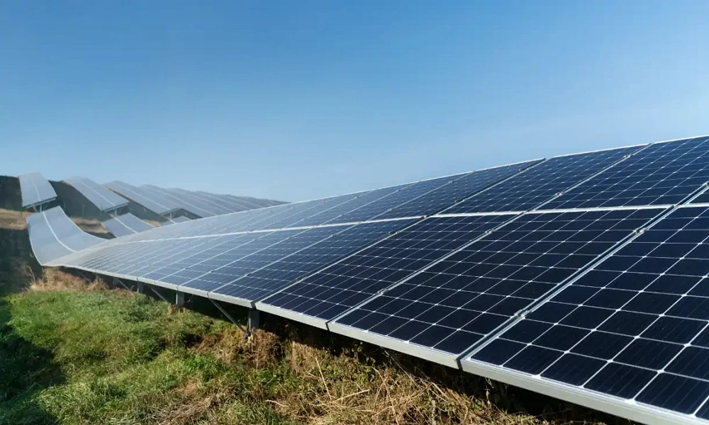 On-Grid Solar Panel – All You Need to Know - GB Solar