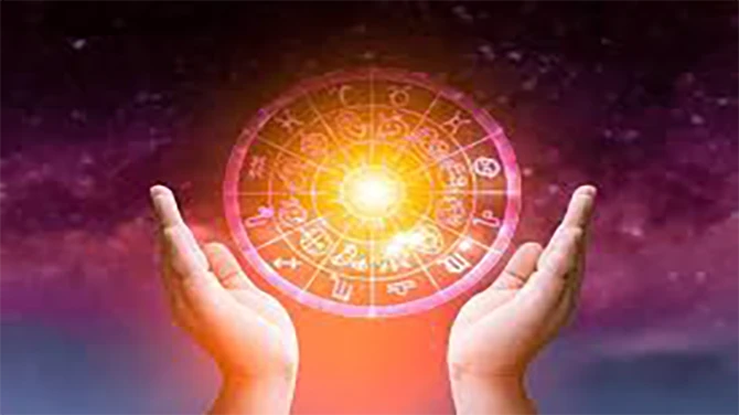 How Accurate Are AI Astrology Predictions Compared to Traditional Astrology Readings