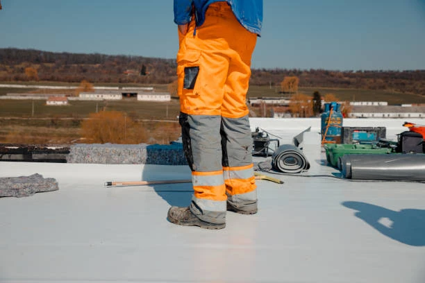 Reliable Flat Roof Contractors for Long-Lasting Roofing Protection
