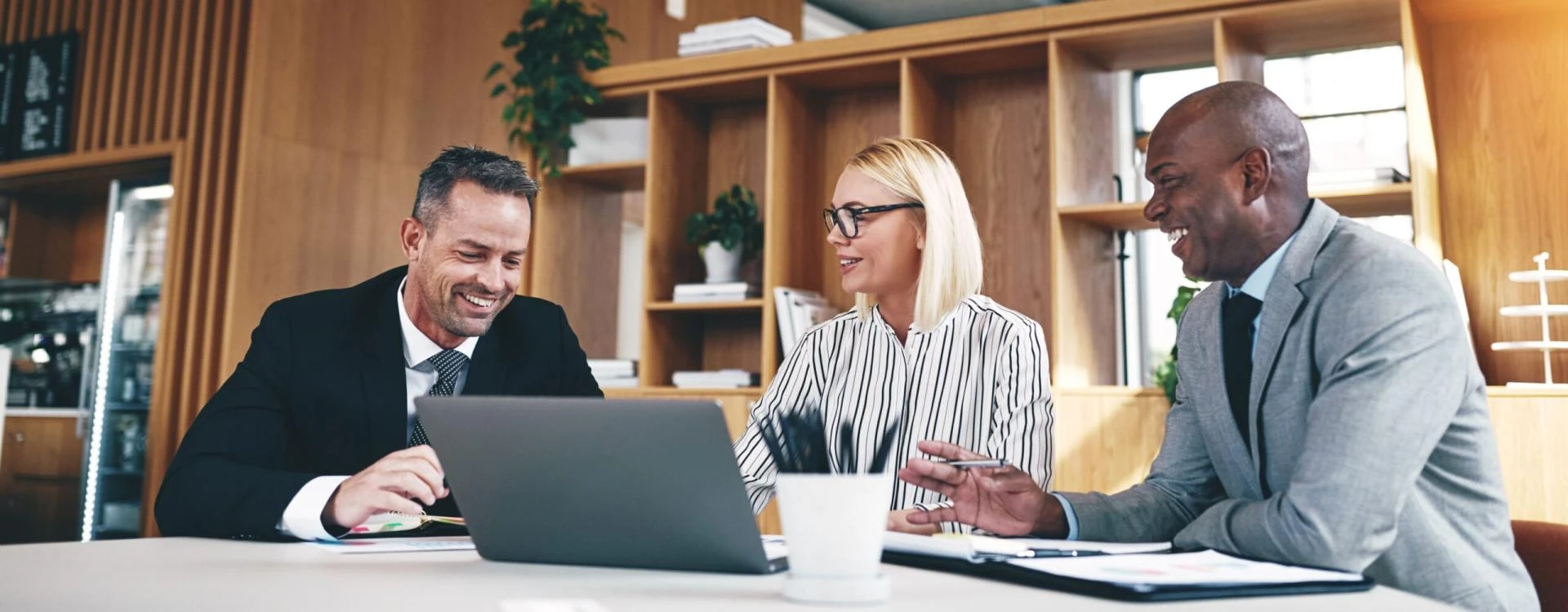 Paralegal Services & Recruitment Agency: The Complete Guide