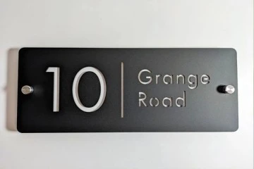 Modern House Number Signs – Slate, Acrylic & Contemporary Styles