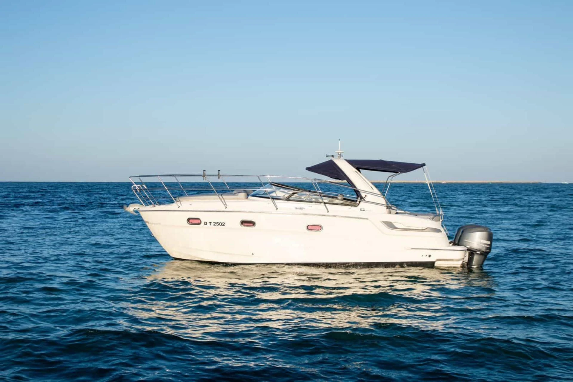 Luxury Yacht Rental in Dubai: The Ultimate Guide to Sailing in Style
