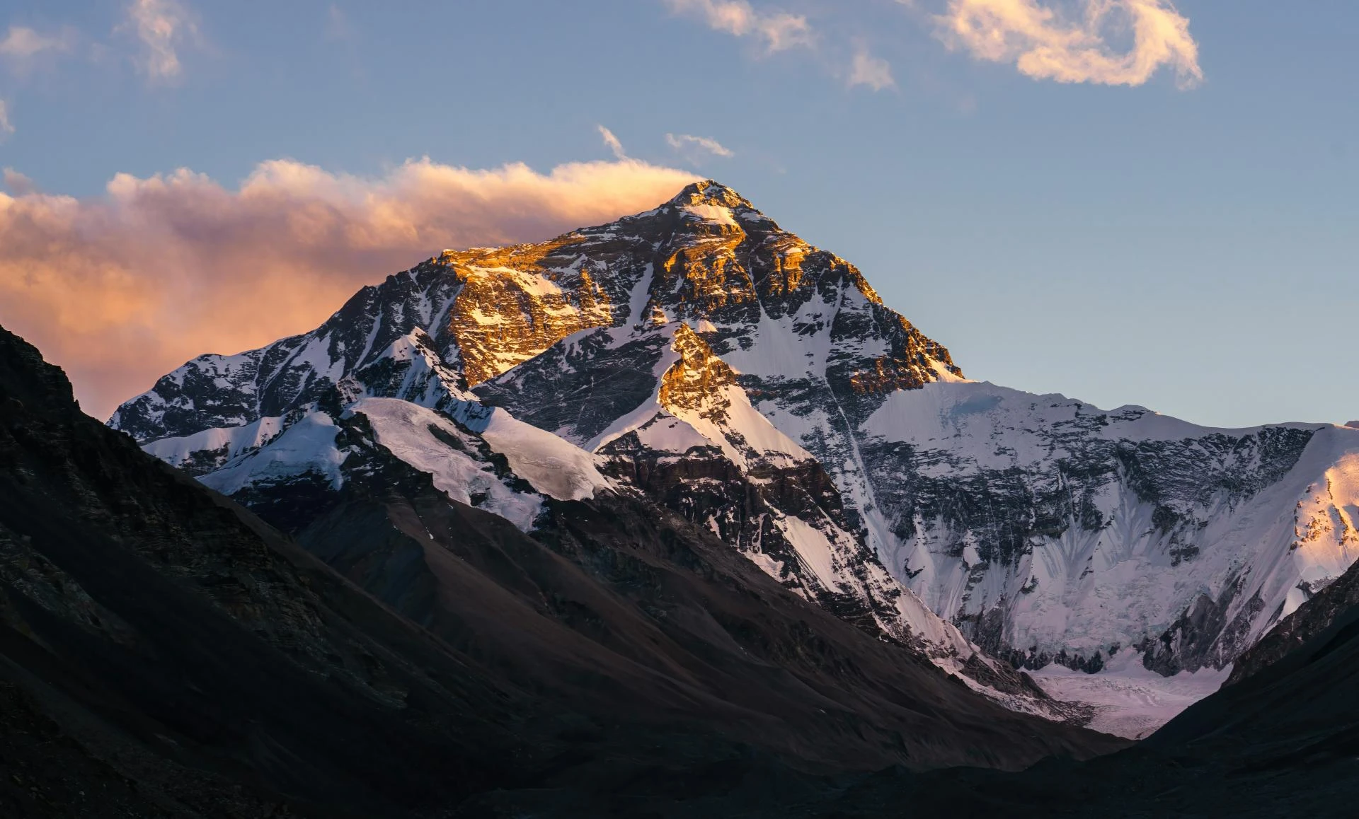 Discover the Magic of Nepal with Local Trekking Guides