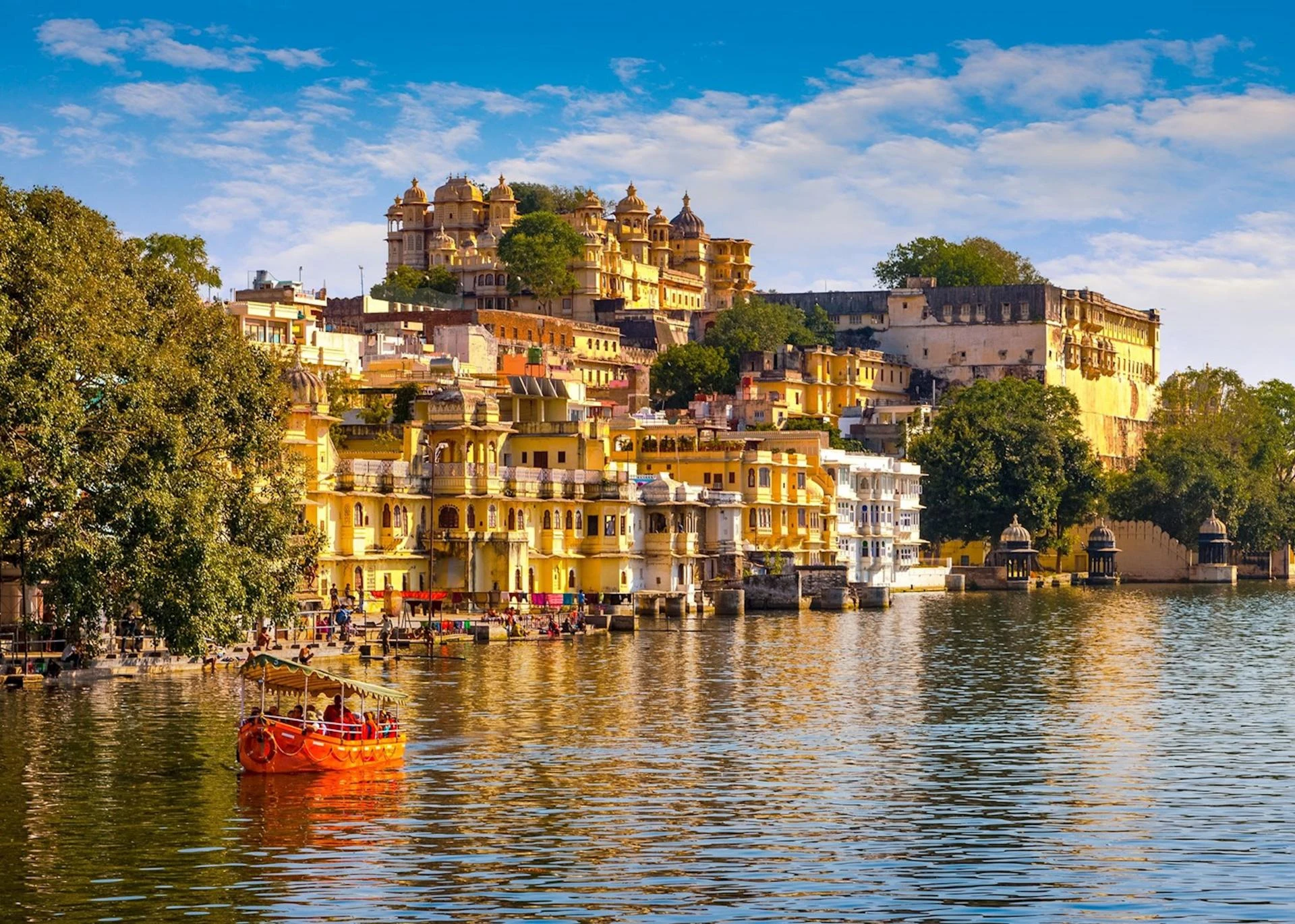 A Cultural Journey Through Udaipur’s Art of Welcoming Guests