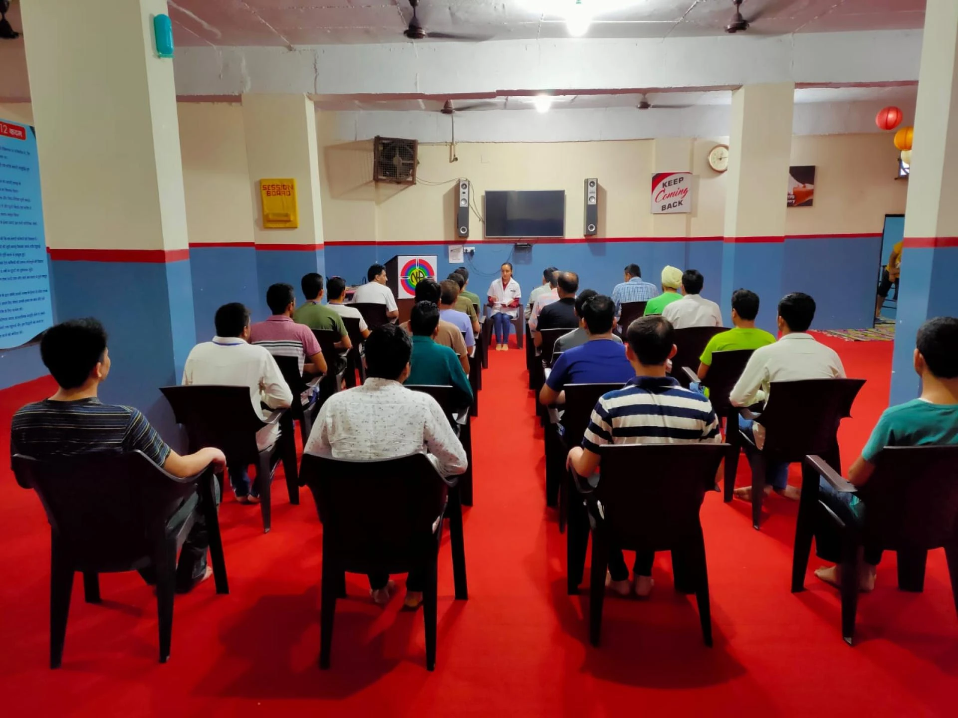 Why Choose a Local Nasha Mukti Kendra Over Out-of-State Rehab Centers?