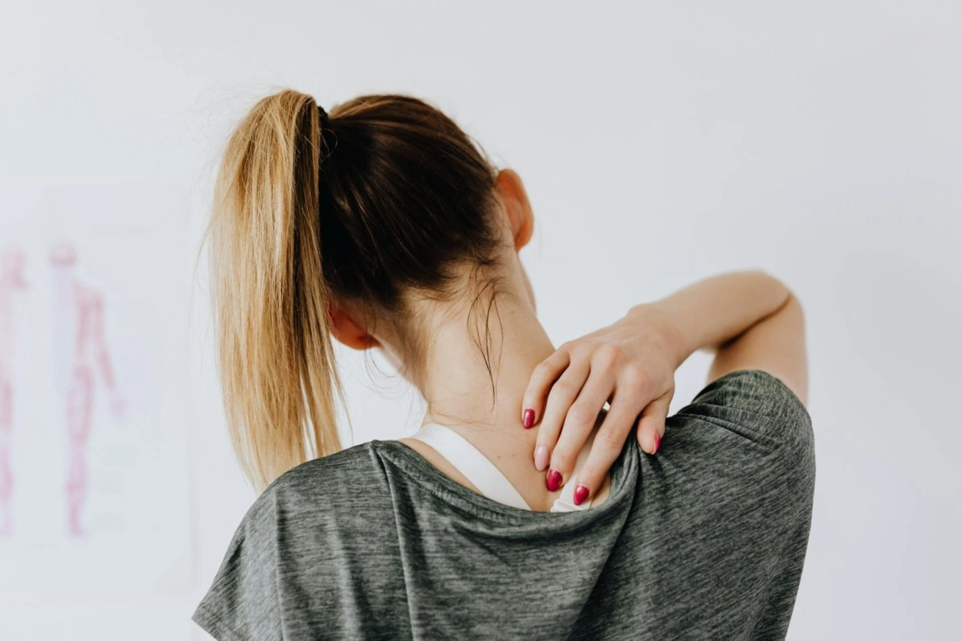 What Sets Manual Osteopathy Apart in Treating Chronic Conditions? 