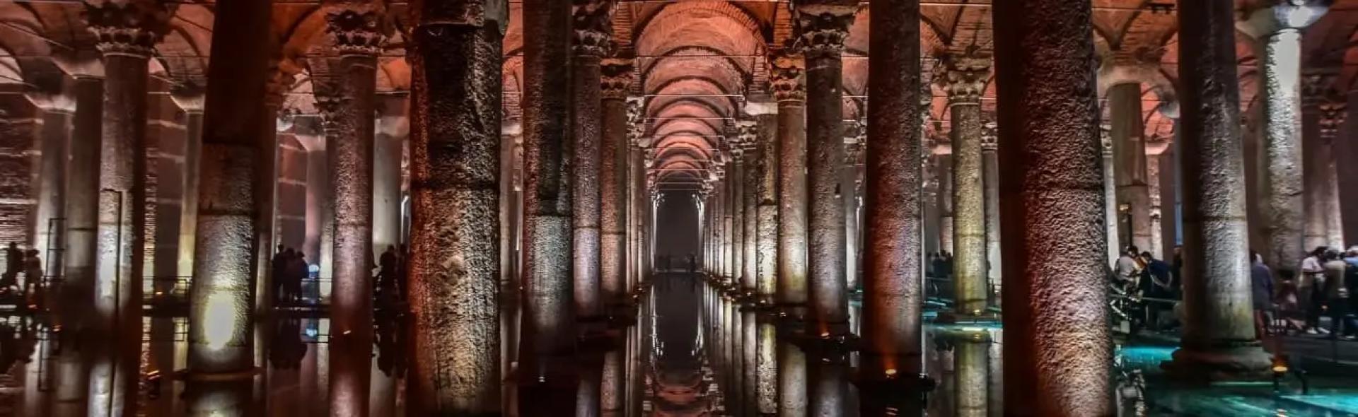 The Importance of a Tour Guide in Exploring Istanbul