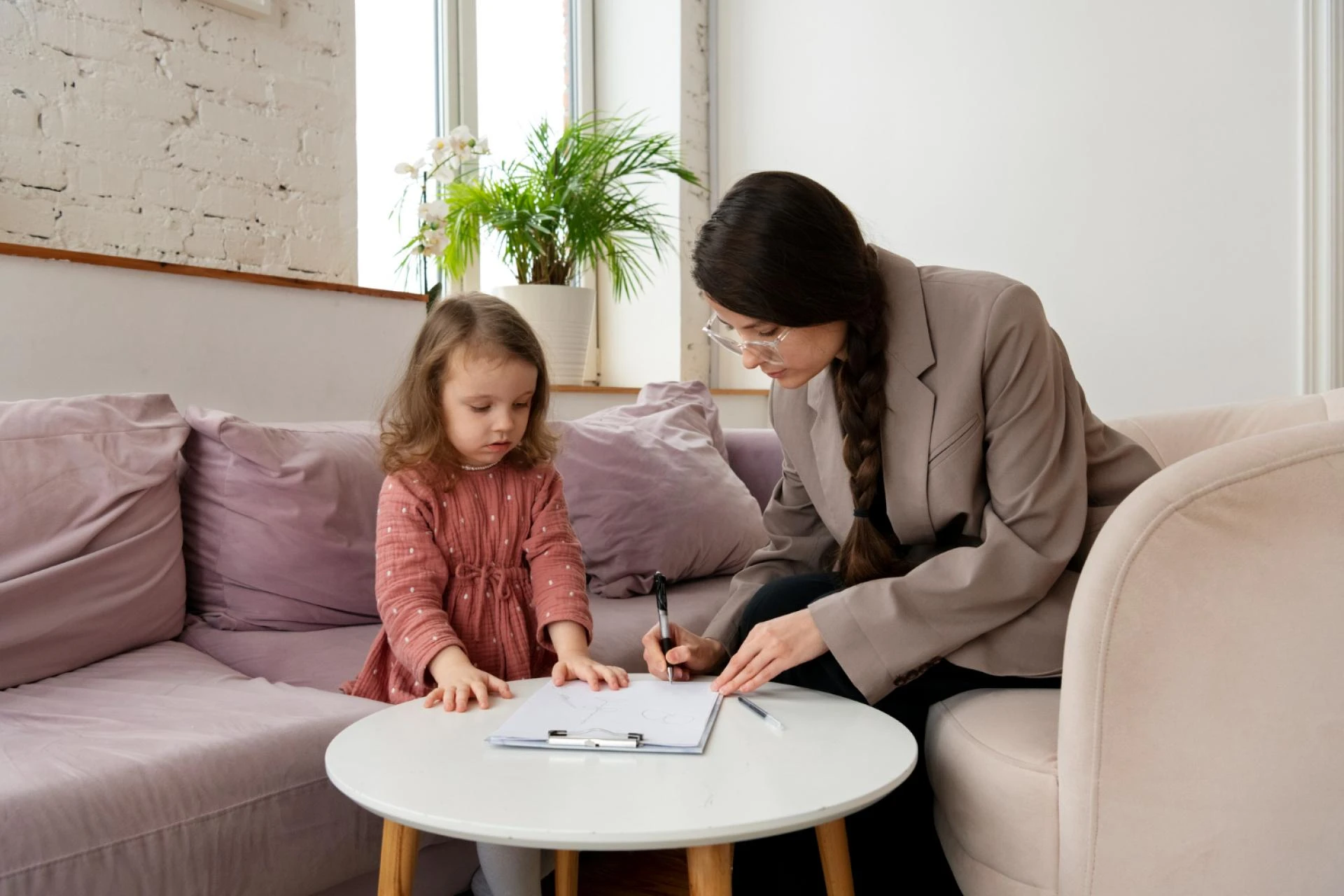 How Do ABA Therapy Services Support Children with Autism in Orlando?