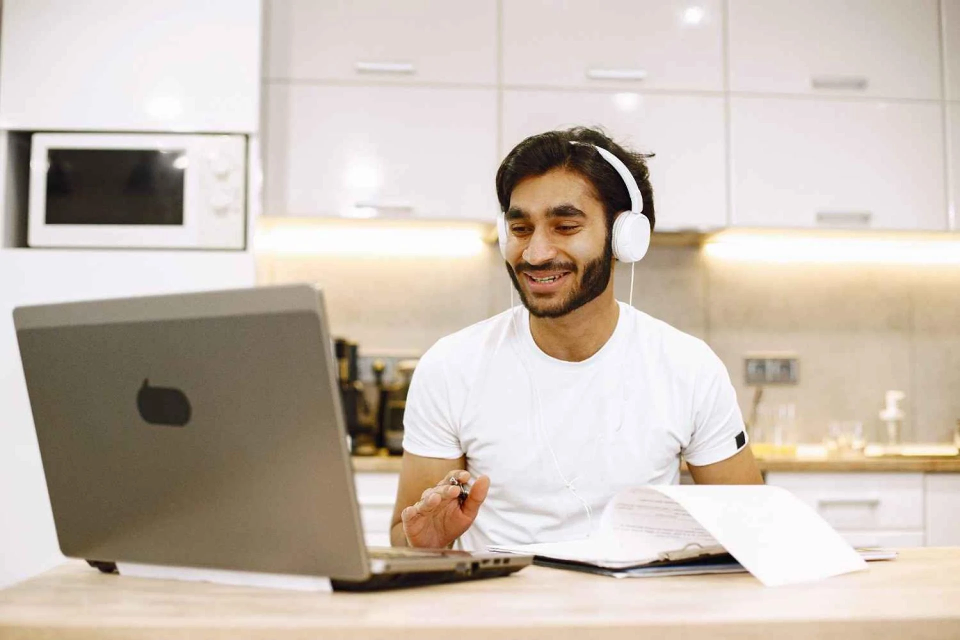 Smart Distance Education Bangalore for Students and Professionals