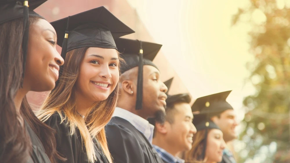 Don’t Miss Out: IIM Scholarship Last Date You Should Know