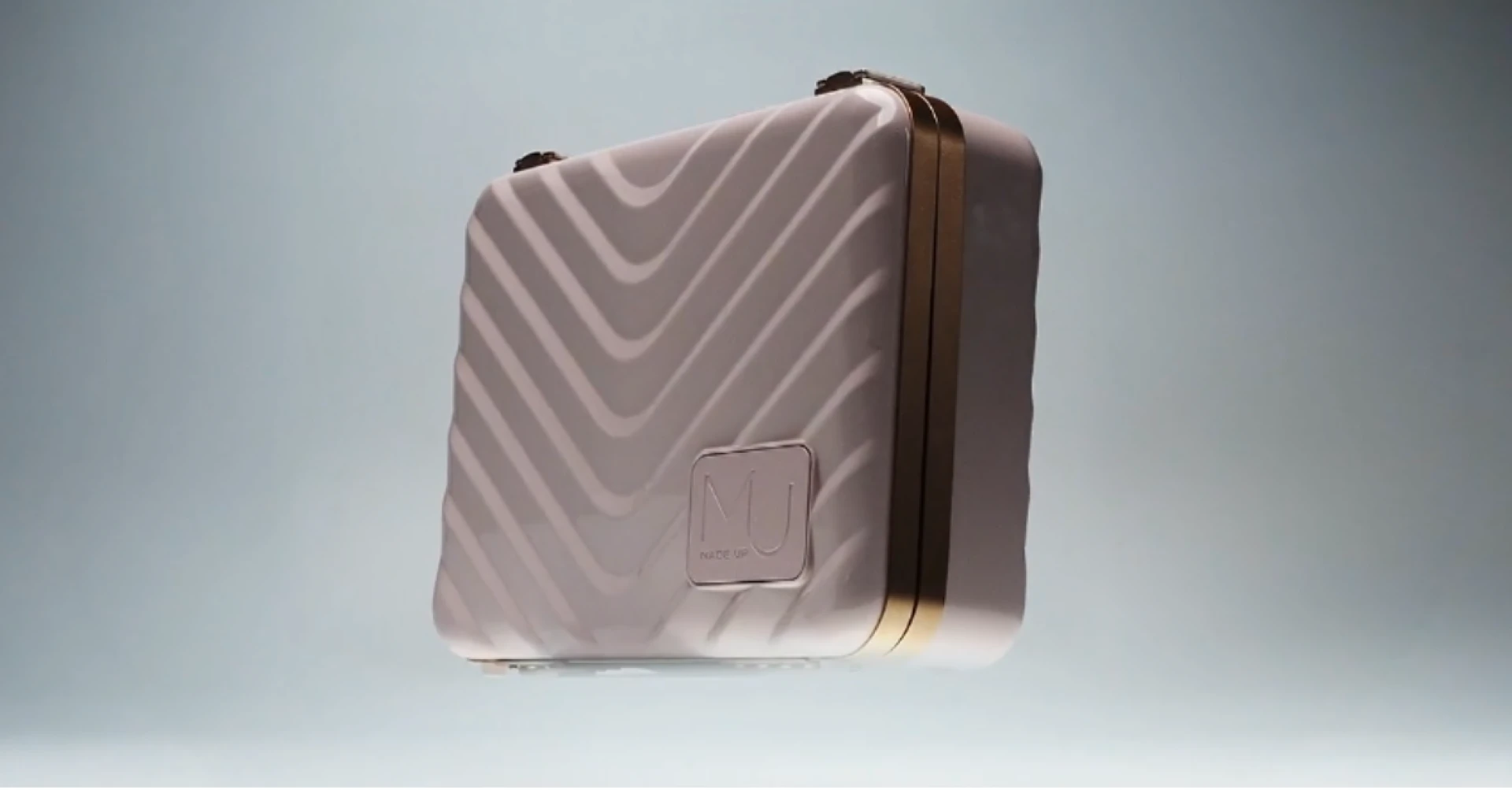 Top 10 Makeup Bag Travel Cases and Makeup Bags You Can’t Miss – Perfect for Every Traveller