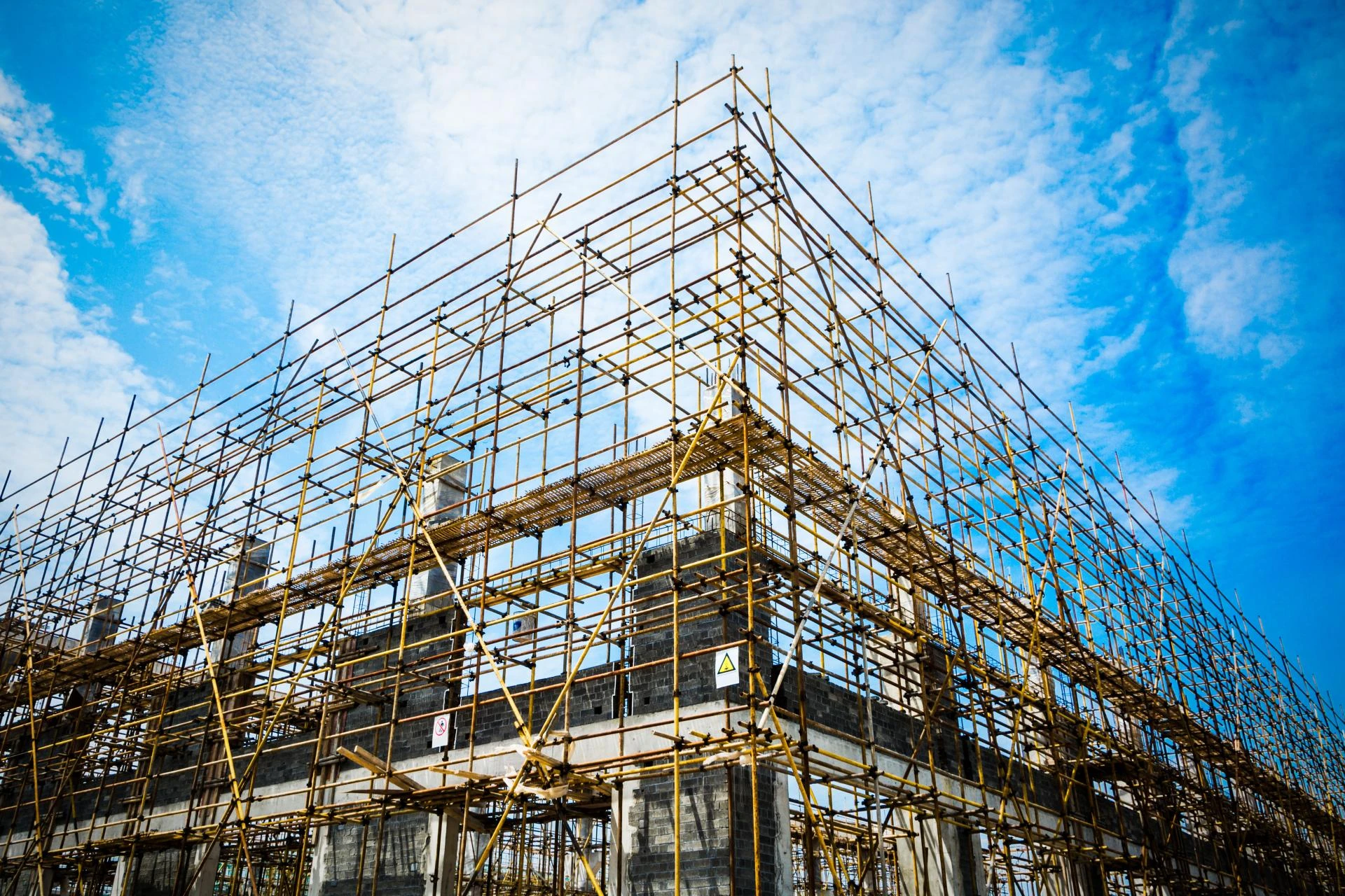 Planning and Designing Scaffolding Structures in Wandsworth | call +44-79494 96109