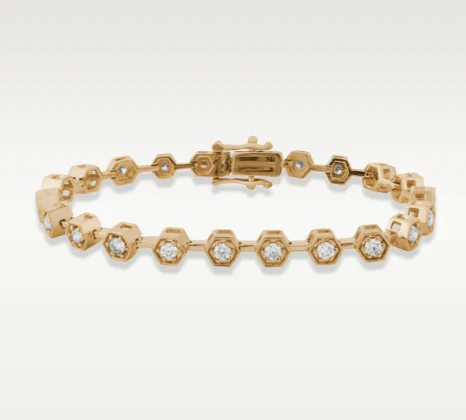 Women’s Diamond Bracelet Trends That Never Go Out of Style